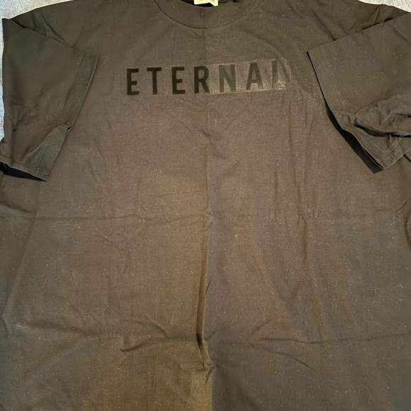 Men fear of god eternal shirt black size xxl never worn